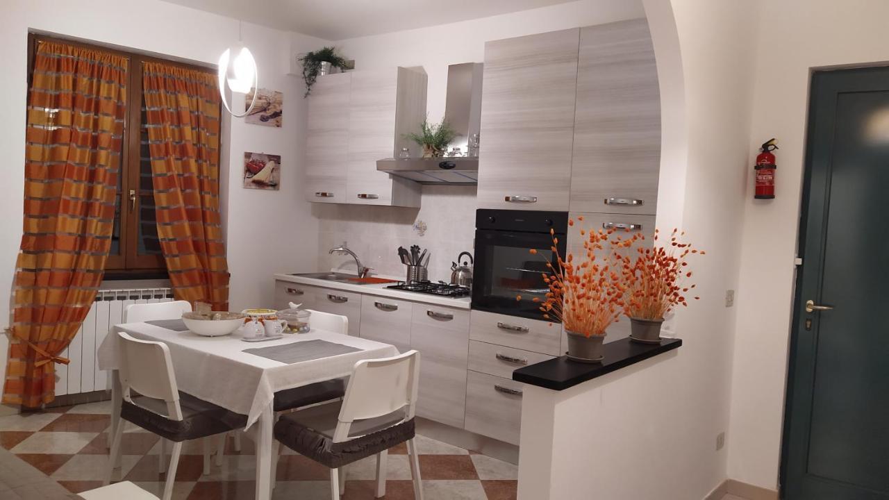 La Casa Dell'Arco Apartamento Carasco Exterior foto