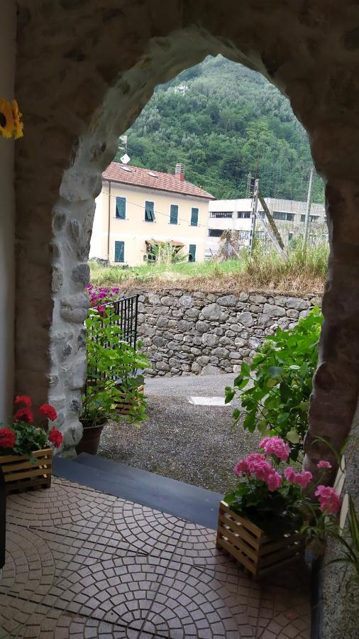 La Casa Dell'Arco Apartamento Carasco Exterior foto